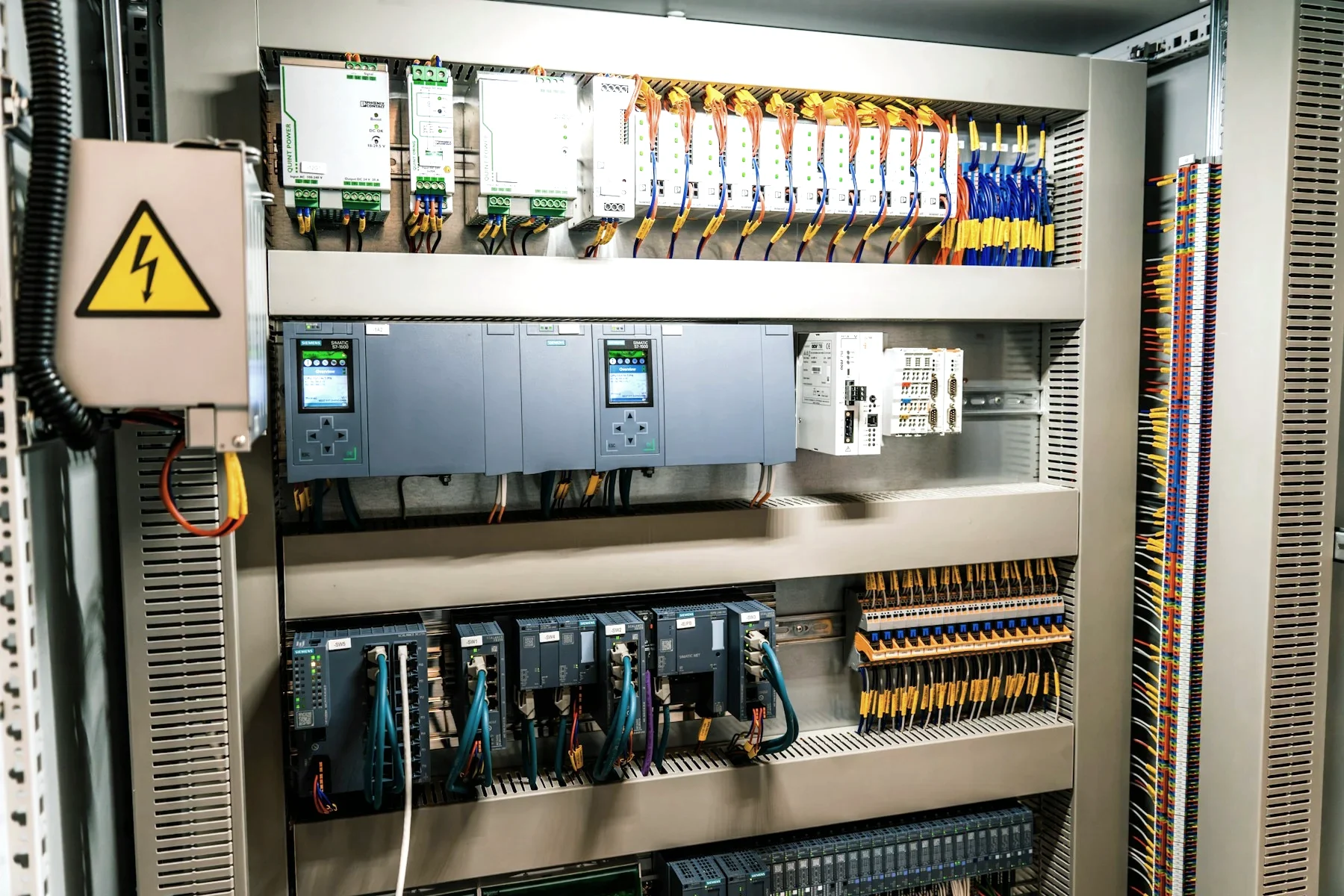 PLC 与上位机系统开发